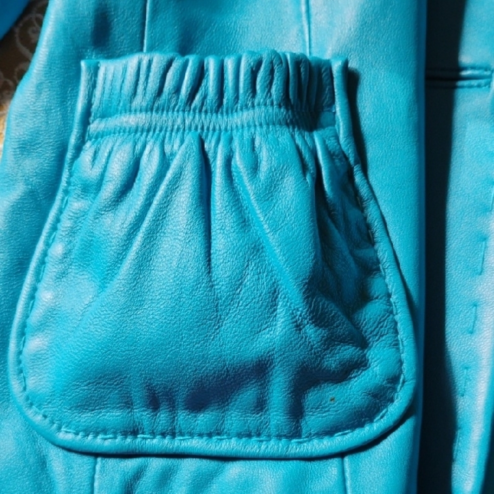 Wilsons Leather Teal Jacket PELLE STUDIO with Floral Accent~NWOT-VINTAGE - Picture 5 of 9